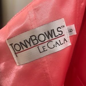 Tony Bowls Dresses - Tony Bowls Le Gala pink beaded gown Tony Bowls Dresses - Tony Bowls Le Gala pink beaded gown